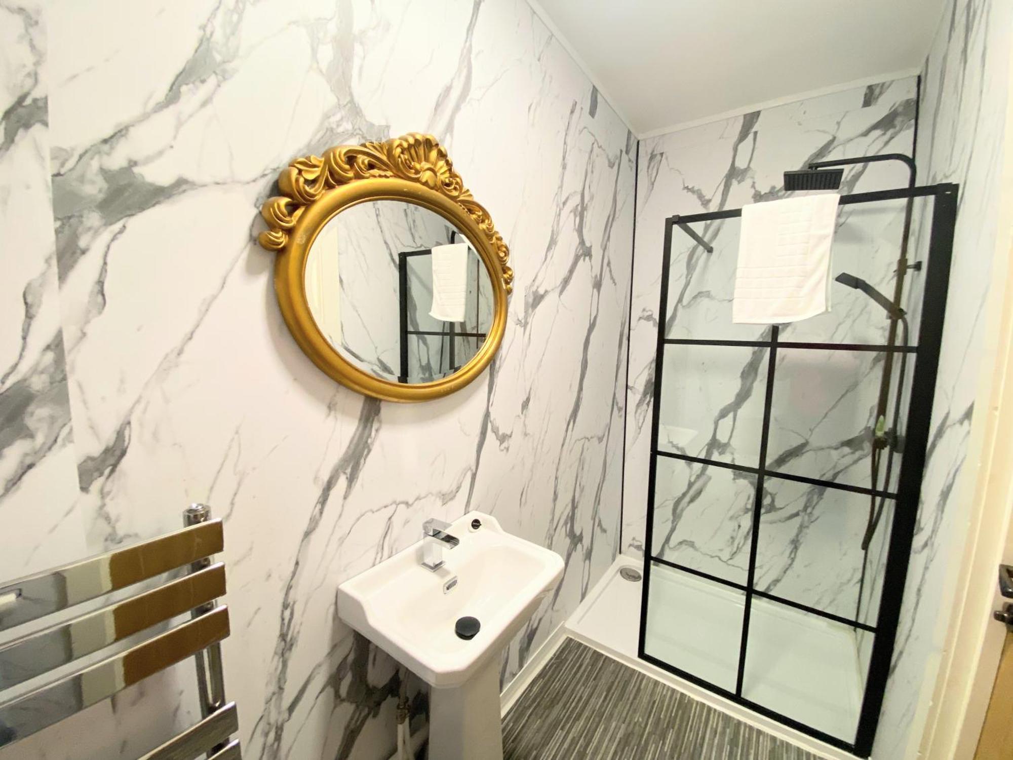 Kaoglen-grandsuite-hot Tub-pitlochry-dunkeld-pet Friendly